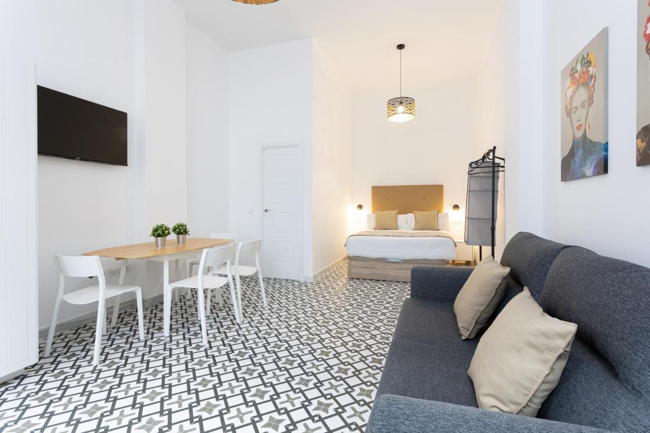 Holidays2Malaga Picasuss Loft New Built Close Huelin Beach And Promenade Exteriér fotografie